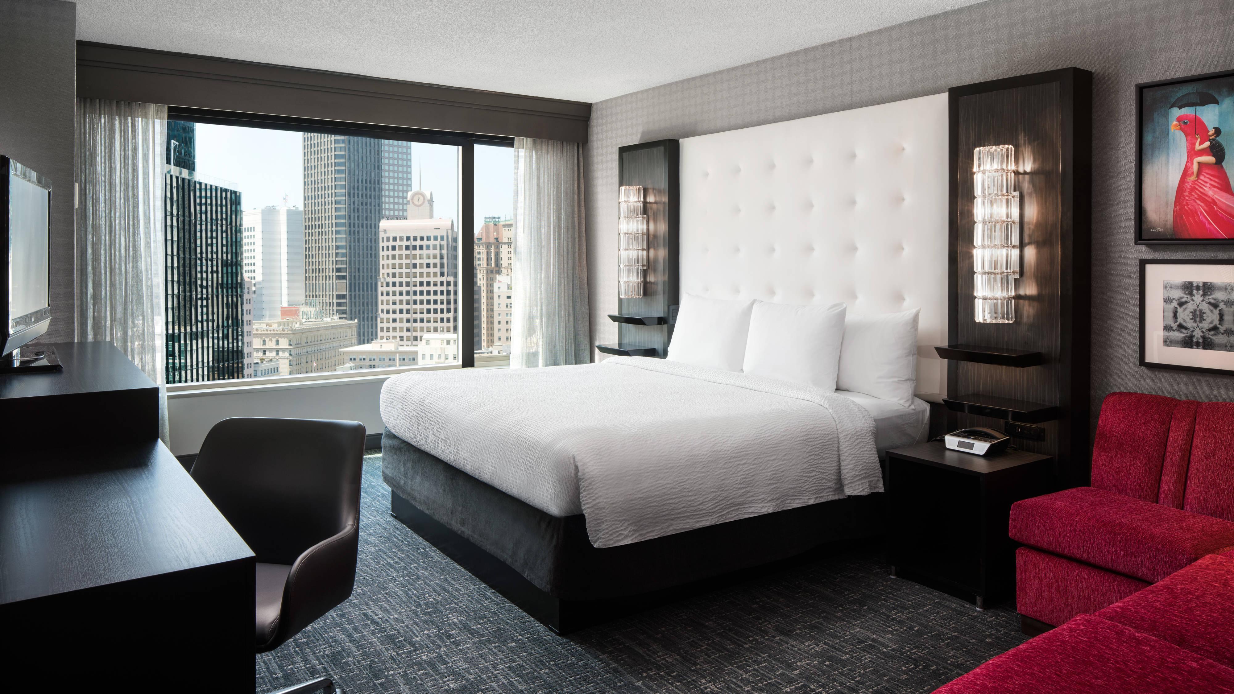 Guest room king bed city view High Floor,1698914616:JPEG