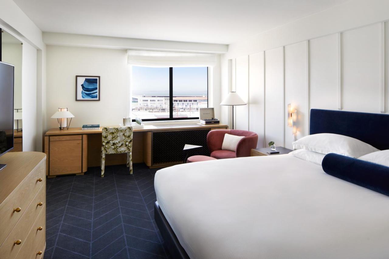 Premium King Room,1126529820:JPEG