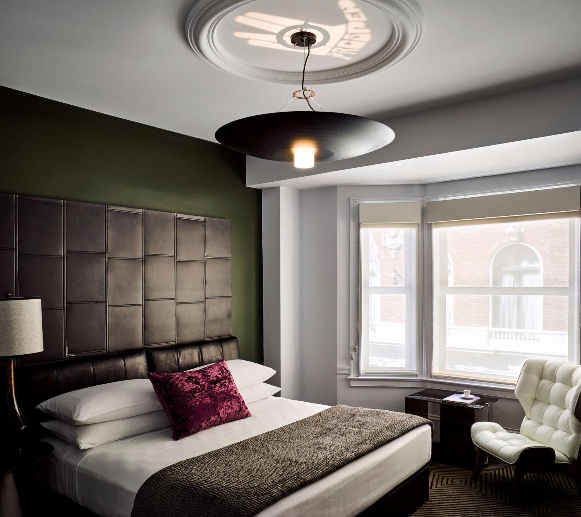Superior King Room,1550459212:JPEG