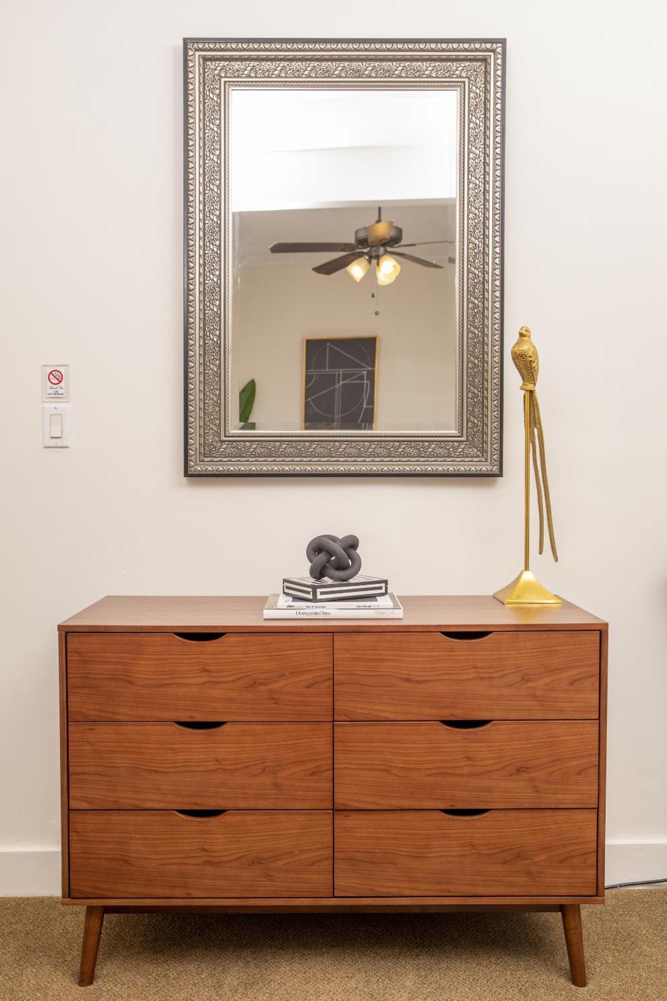 Superior King Room,1621422873:JPEG