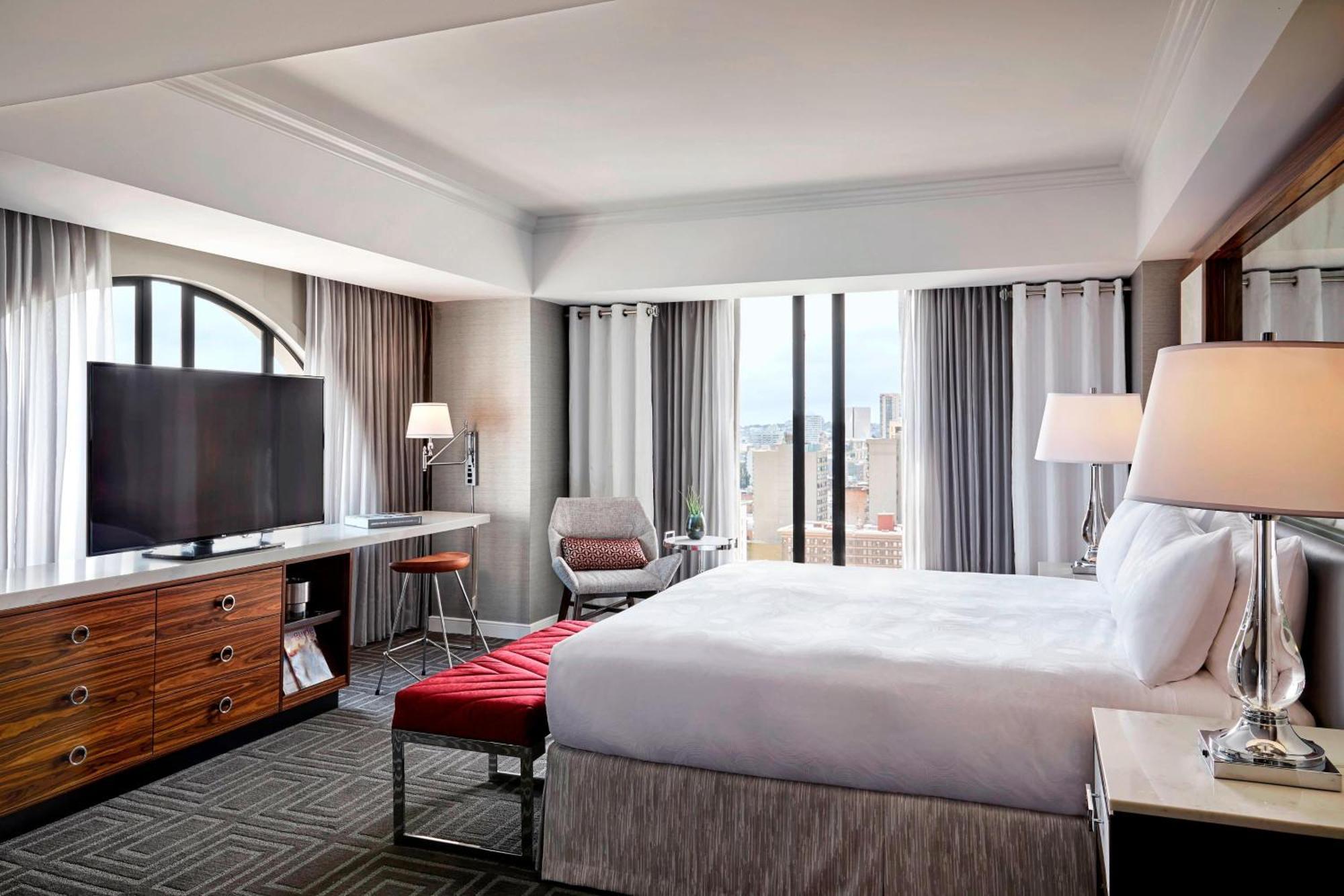 Executive King Room,1632242714:JPEG