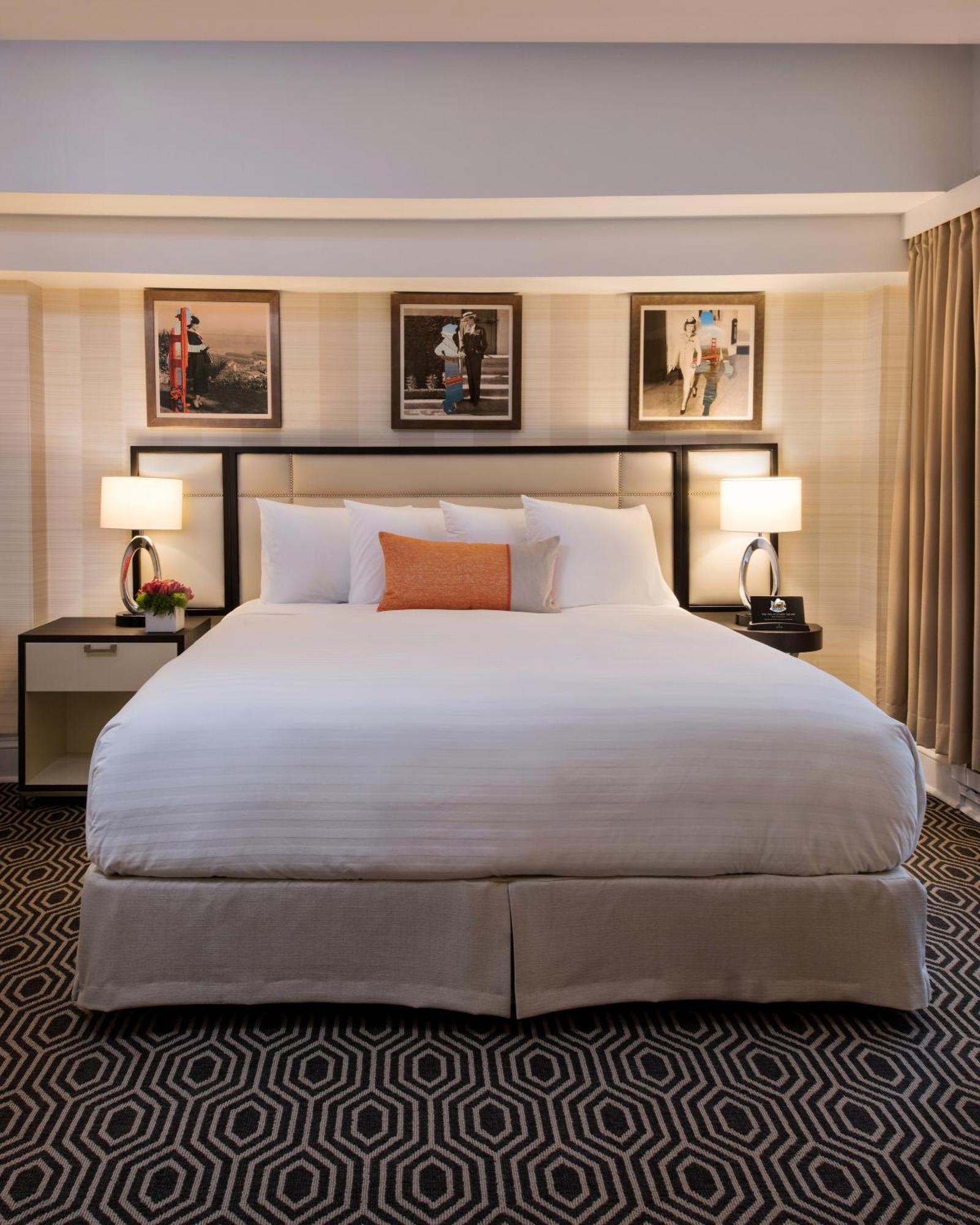 Double Room,572755869:JPEG