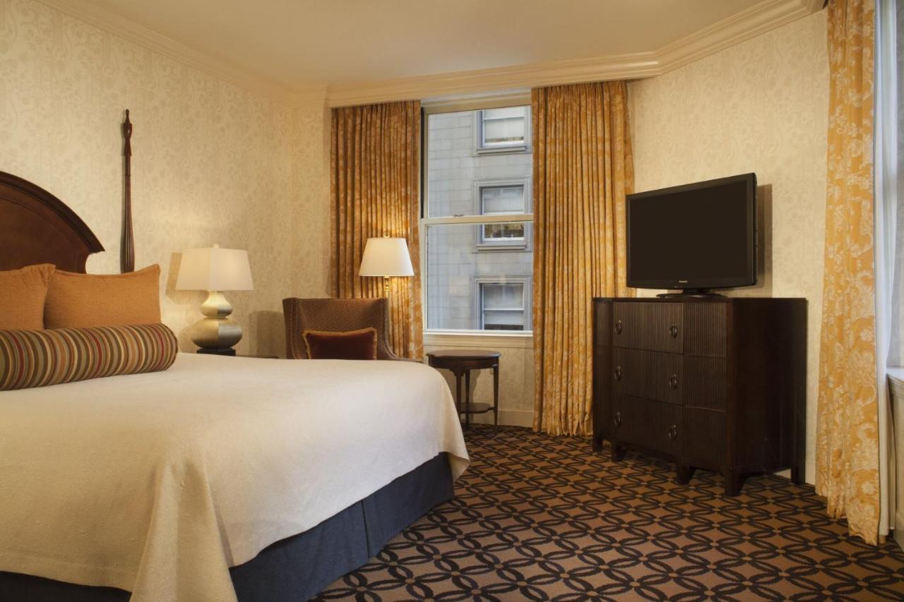 California Suite 1 King Bed,1275476548:JPEG
